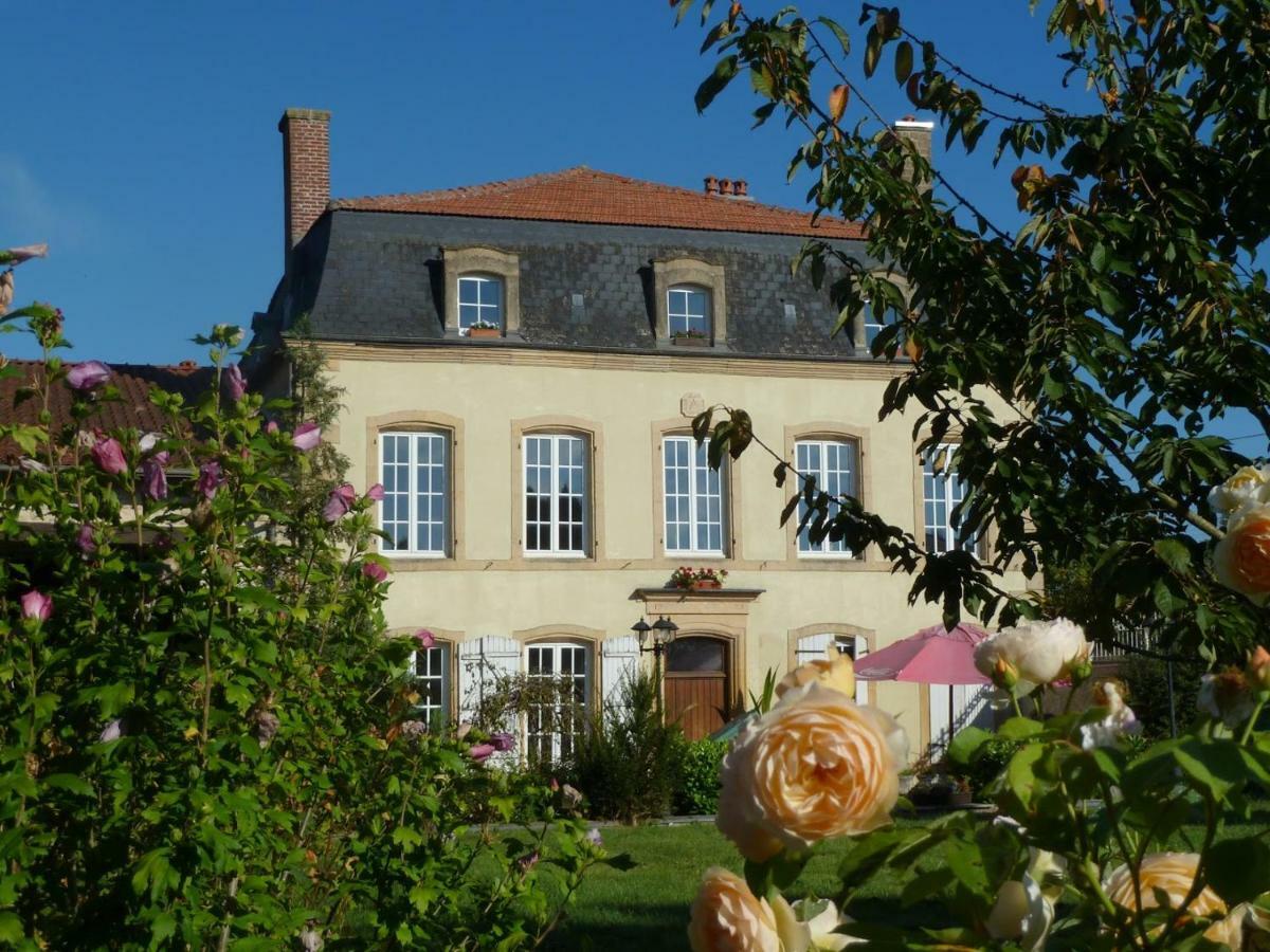 Bed and Breakfast Maison Les Beaux Arts Mouzay  Экстерьер фото